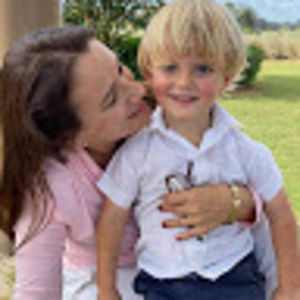 Meet your Posher, Laura